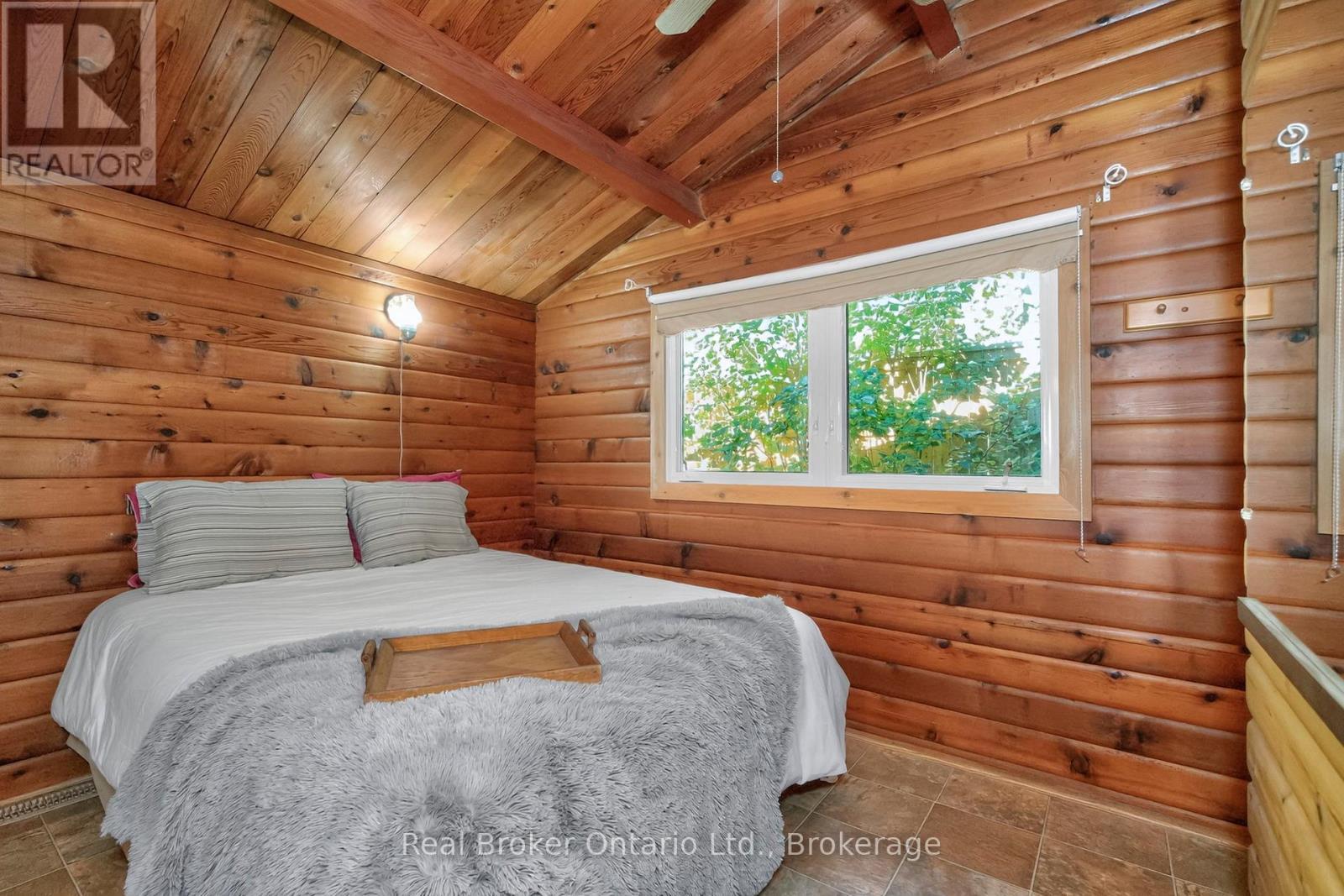417 Pheasant Lane, Midland, ON - Indoor Photo Showing Bedroom