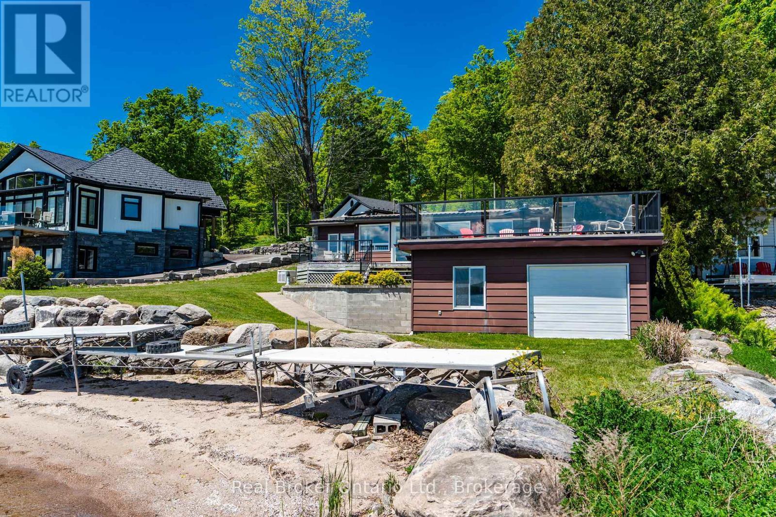 417 Pheasant Lane, Midland, ON - Outdoor