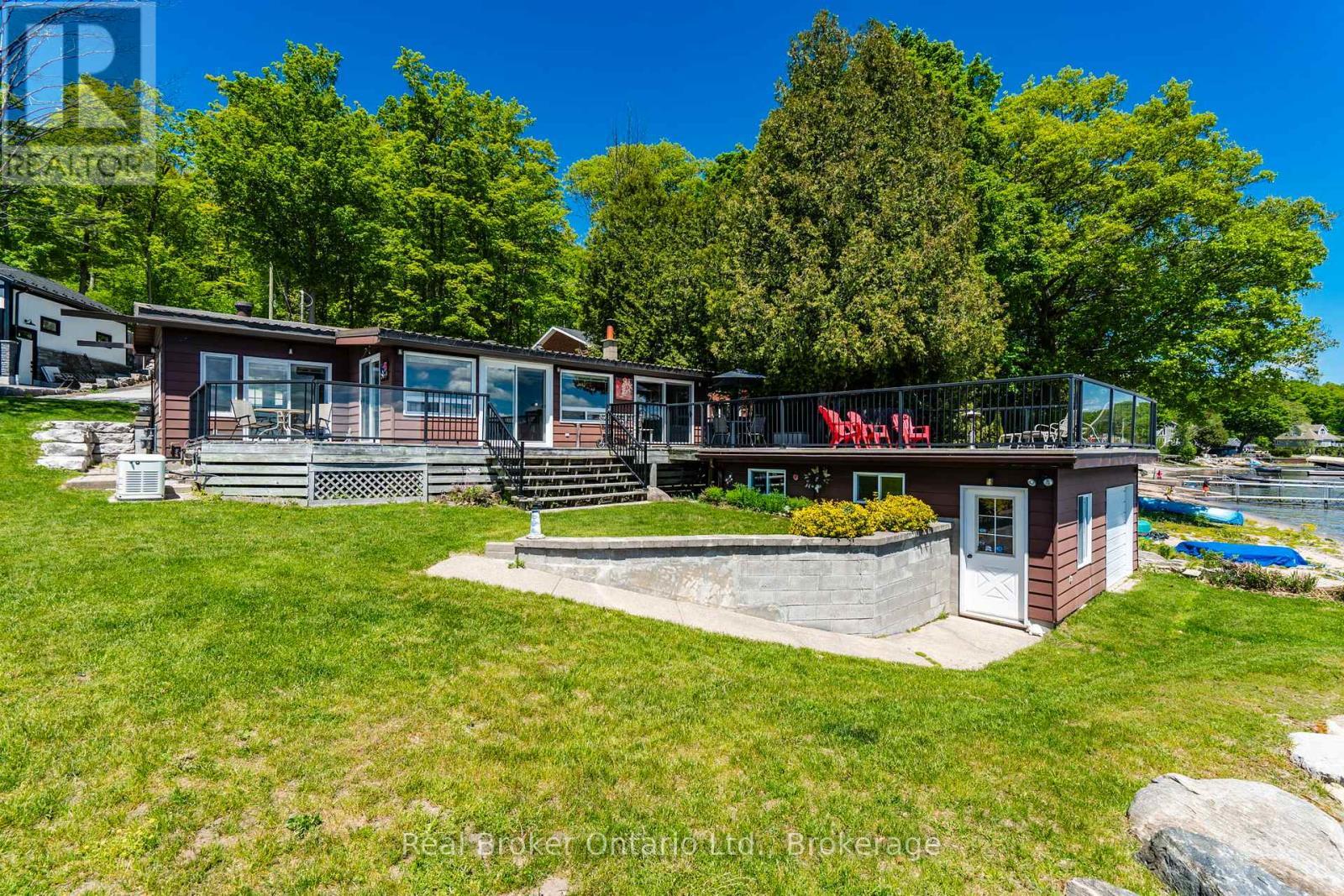 417 Pheasant Lane, Midland, ON - Outdoor With Deck Patio Veranda