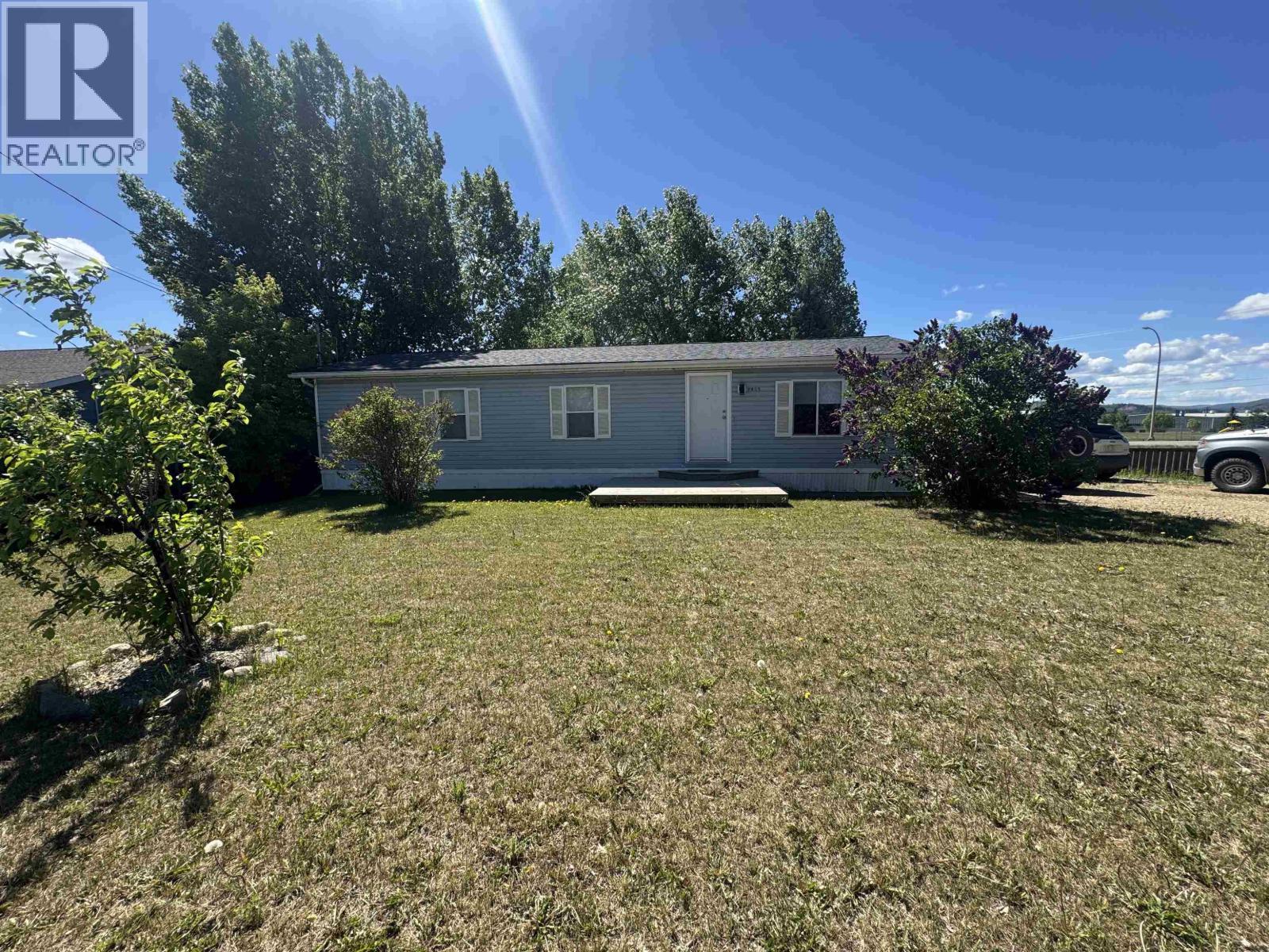 9805 E 98 Avenue, Taylor, BC - Outdoor