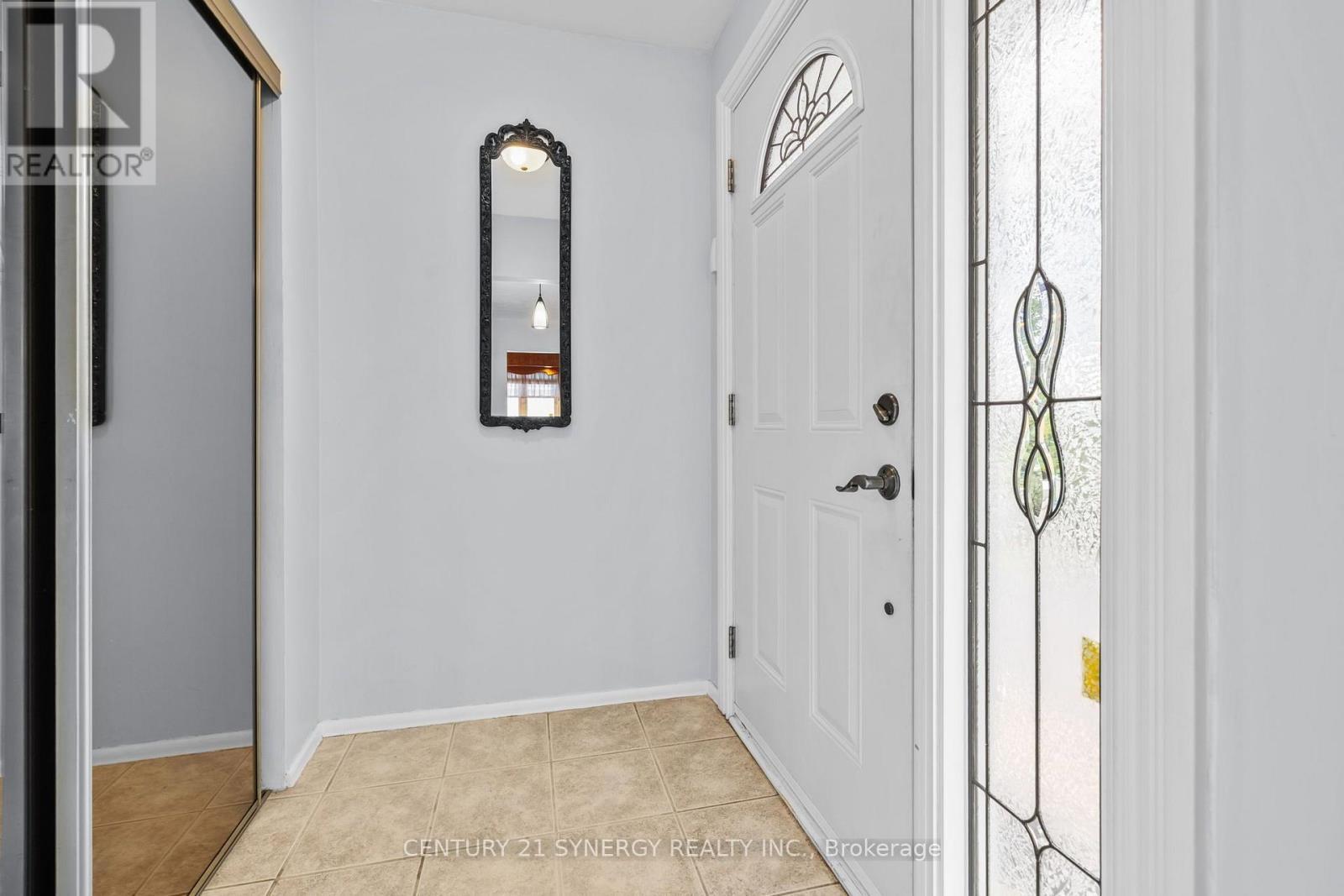 2201 Haig Drive, Ottawa, ON - Indoor Photo Showing Other Room
