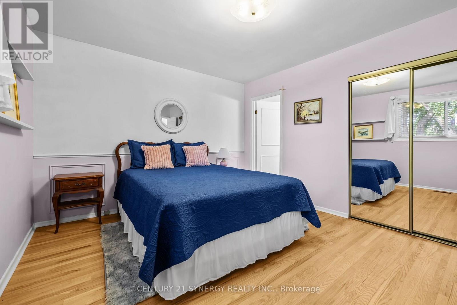 2201 Haig Drive, Ottawa, ON - Indoor Photo Showing Bedroom