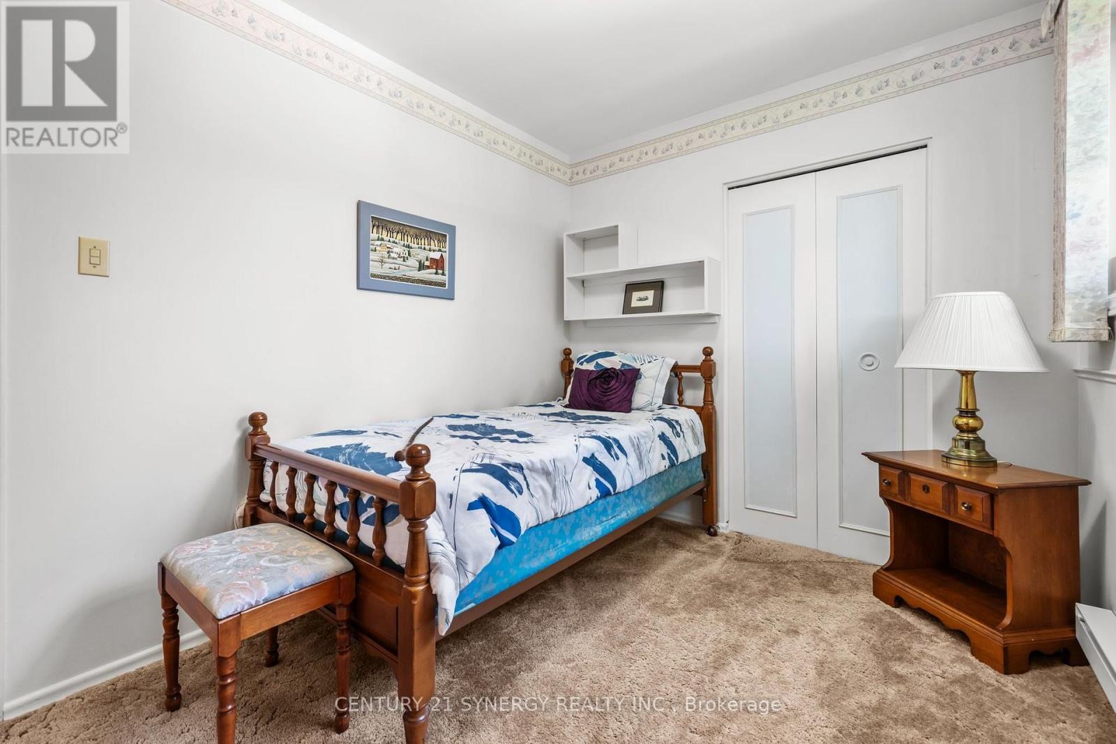 2201 Haig Drive, Ottawa, ON - Indoor Photo Showing Bedroom