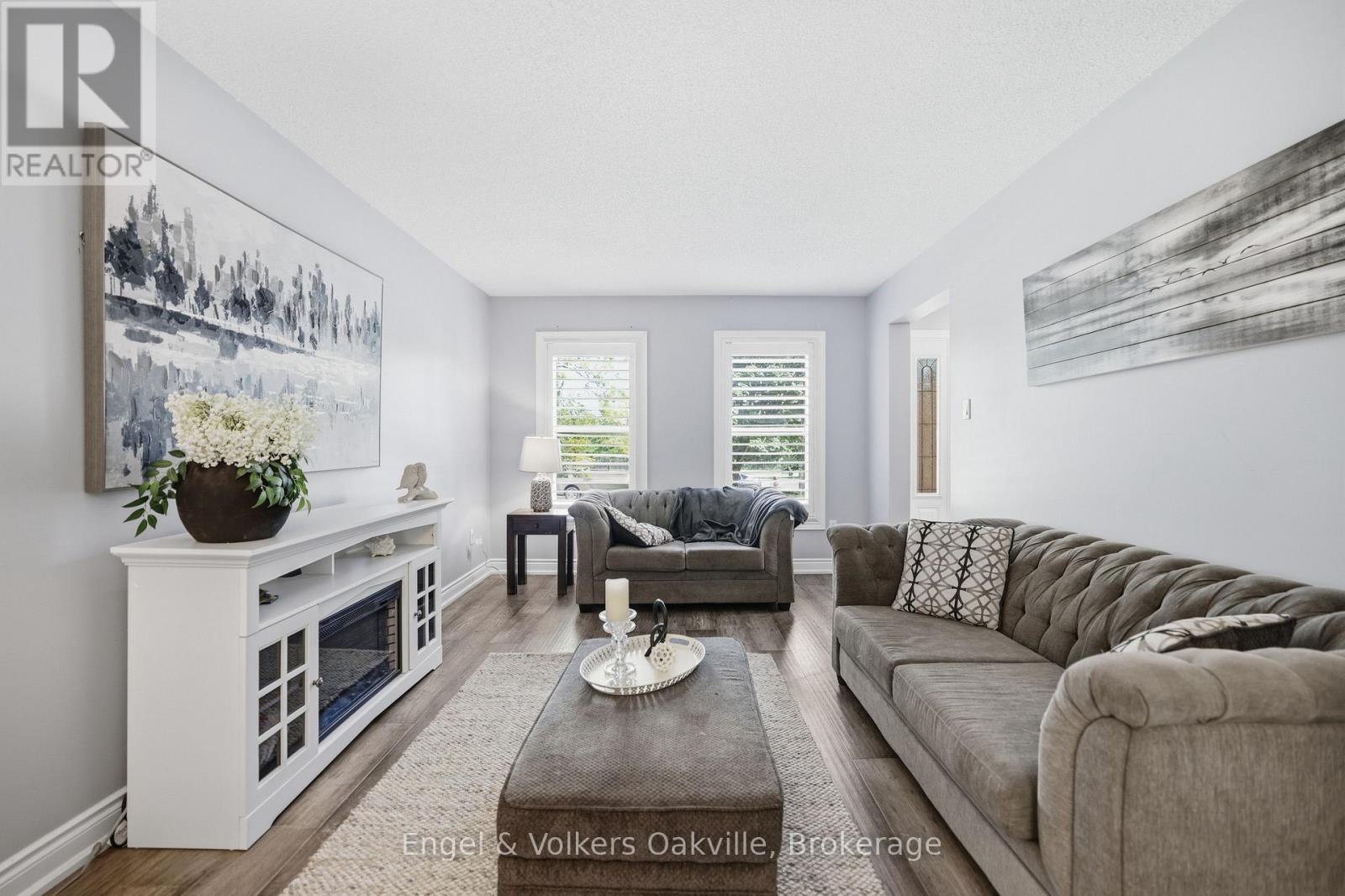 1245 Creekside Drive, Oakville (Wc Wedgewood Creek), ON