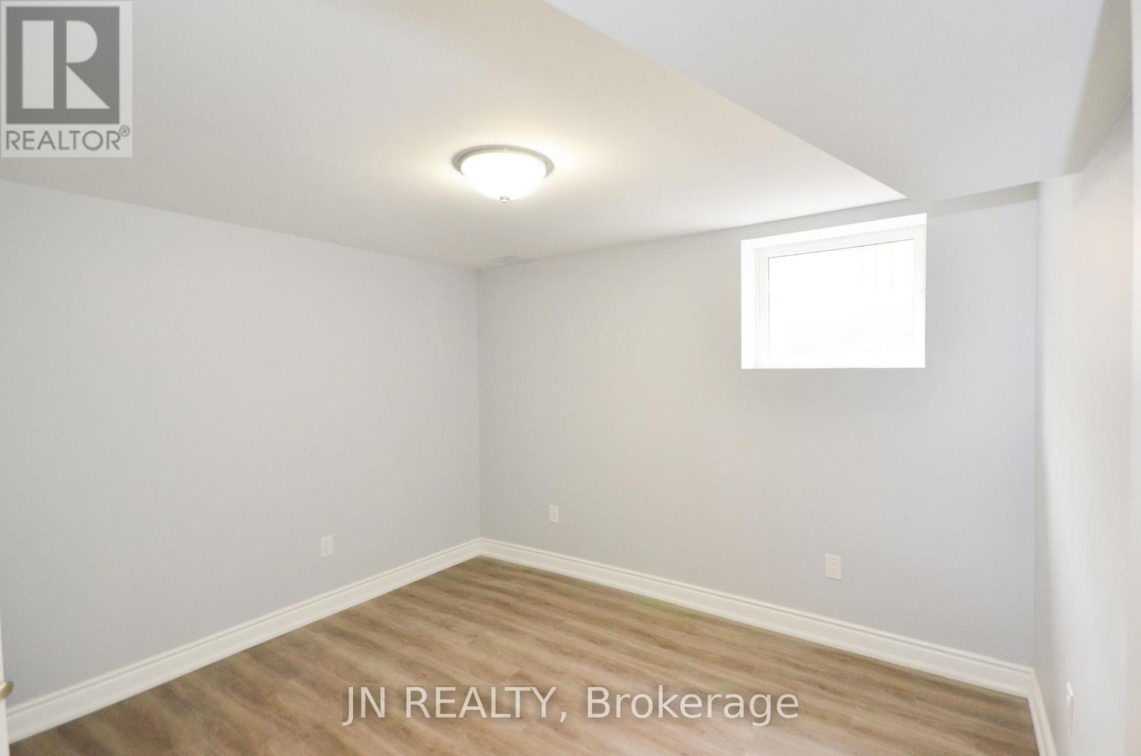 Lower - 34 Mcechearn Crescent, Caledon, ON