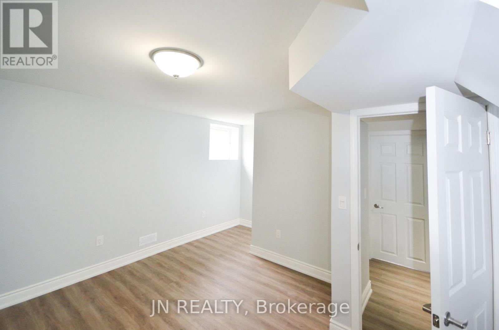 Lower - 34 Mcechearn Crescent, Caledon, ON