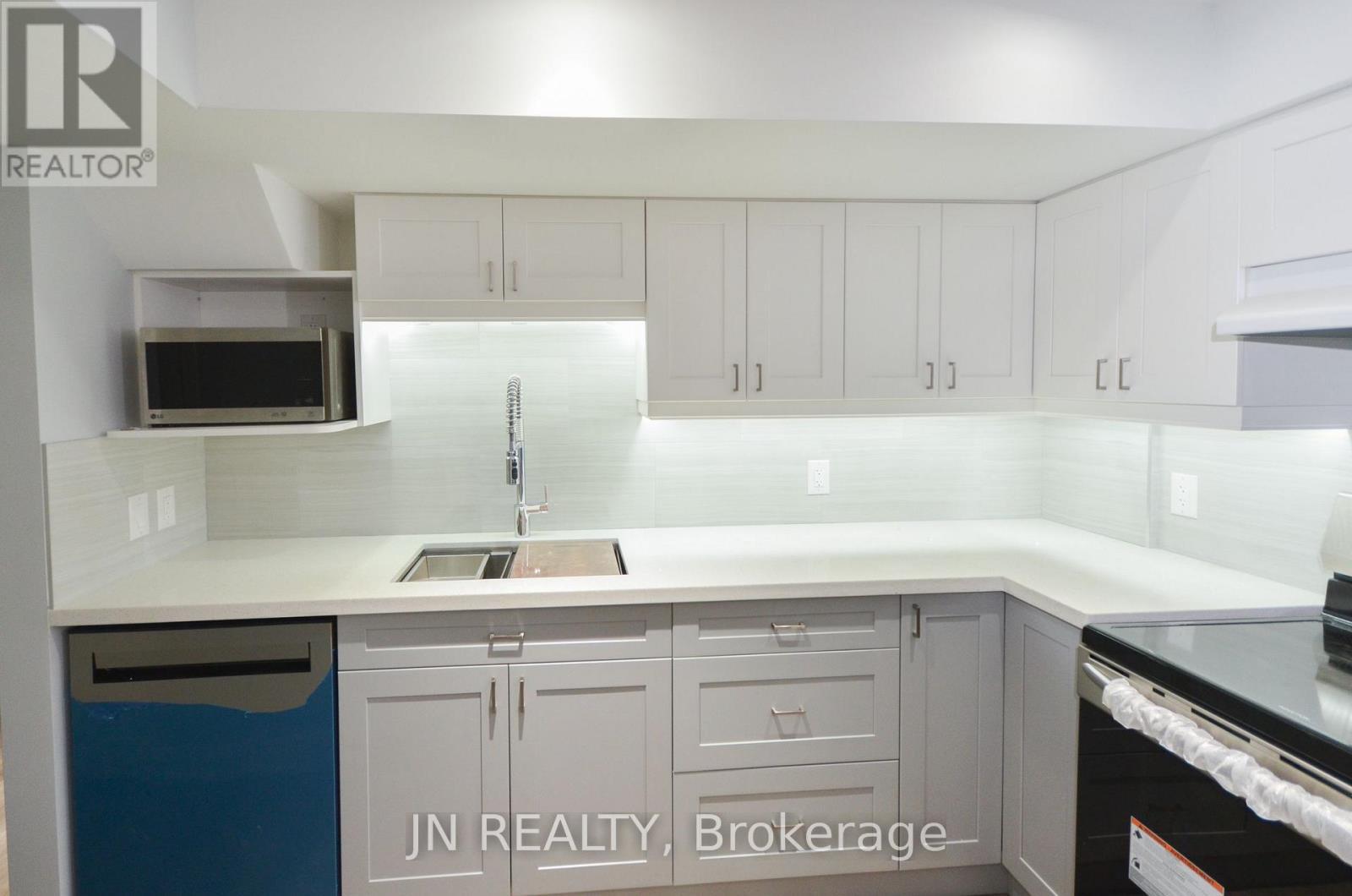 Lower - 34 Mcechearn Crescent, Caledon, ON
