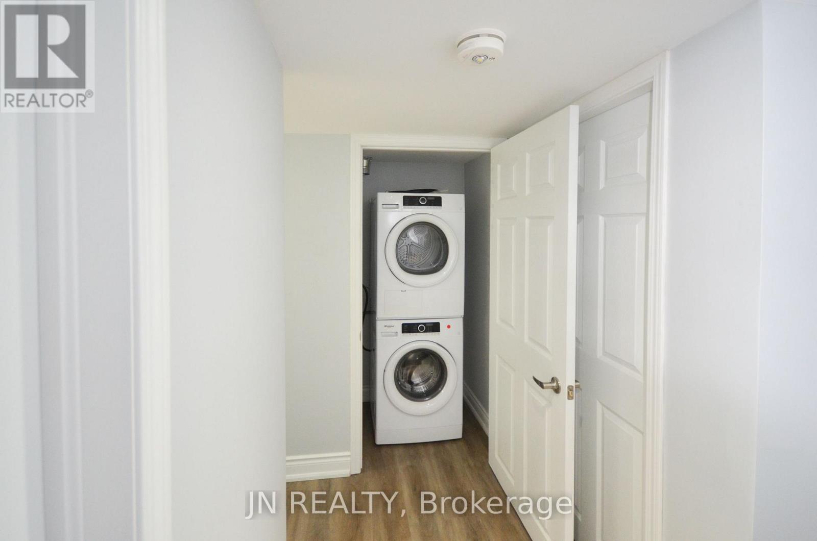 Lower - 34 Mcechearn Crescent, Caledon, ON