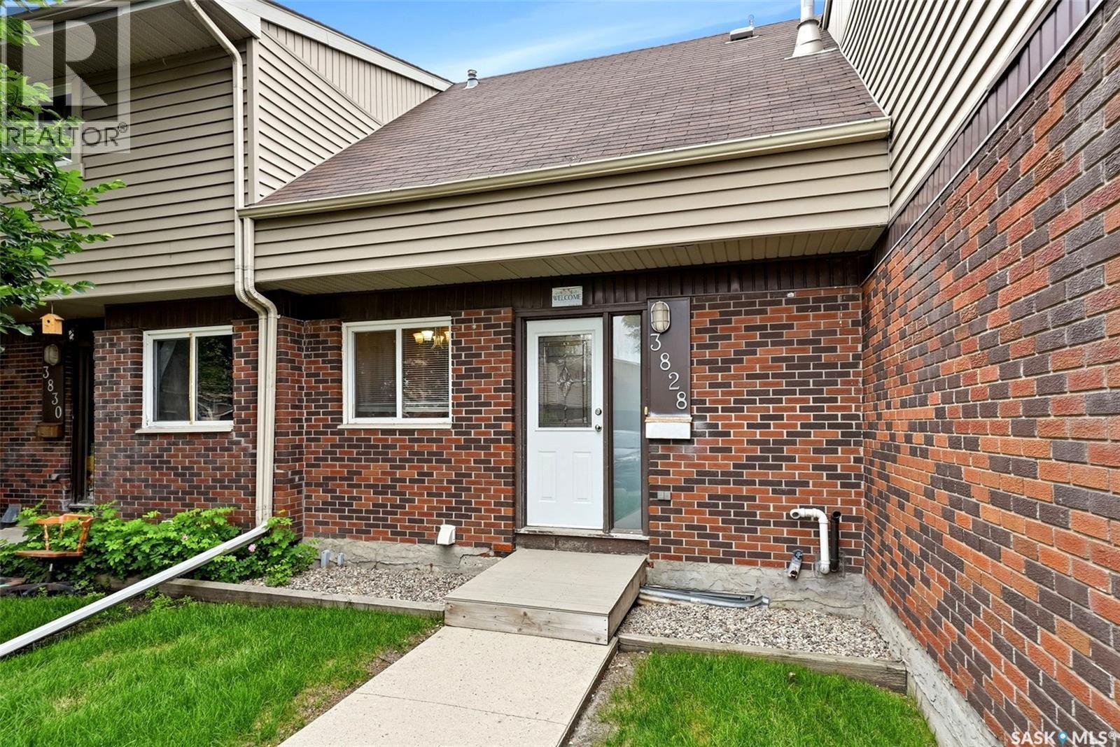 3828 Castle Road, Regina, SK