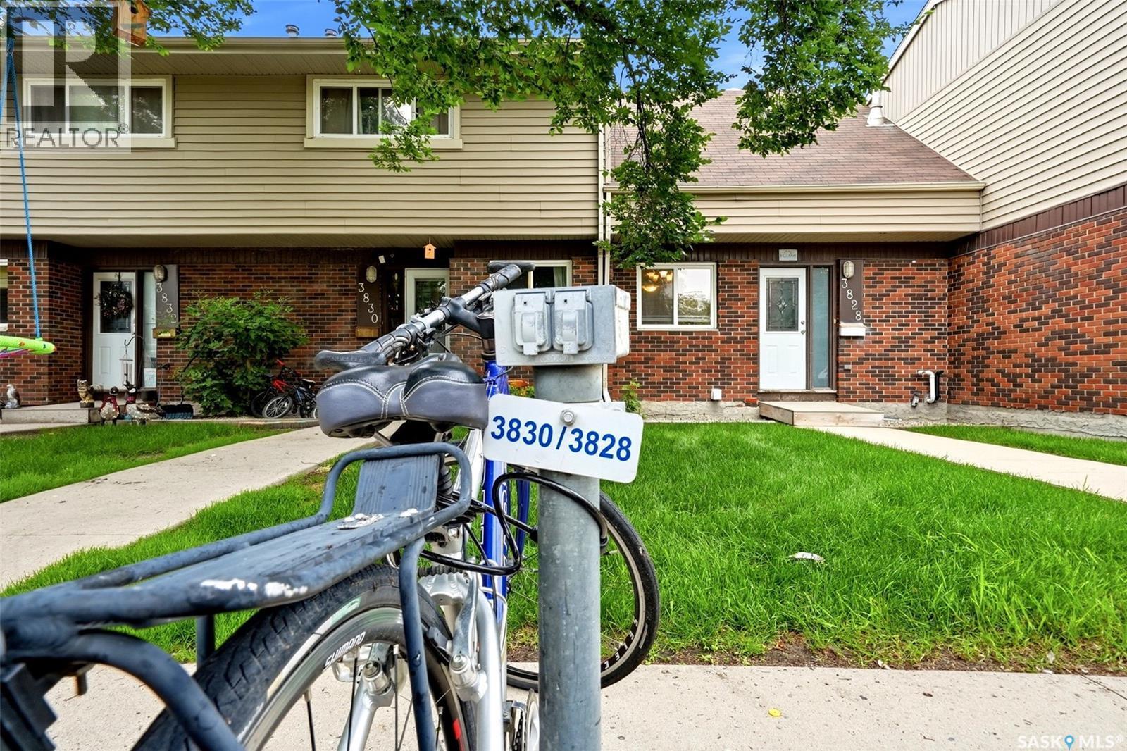3828 Castle Road, Regina, SK