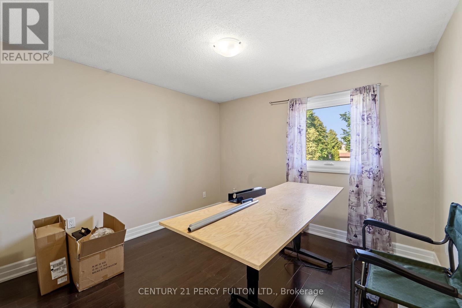 55 Chalmers Crescent, Ajax, ON
