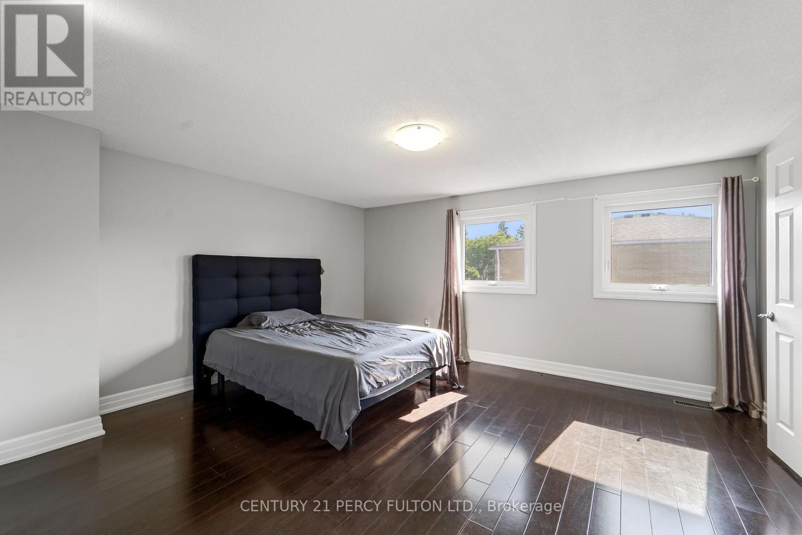 55 Chalmers Crescent, Ajax, ON