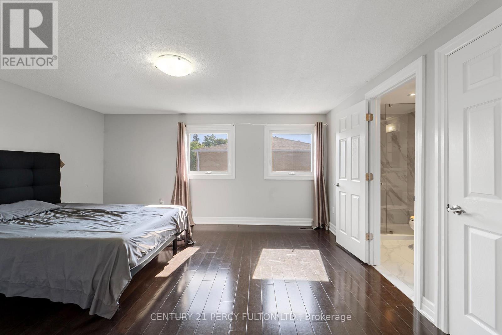 55 Chalmers Crescent, Ajax, ON