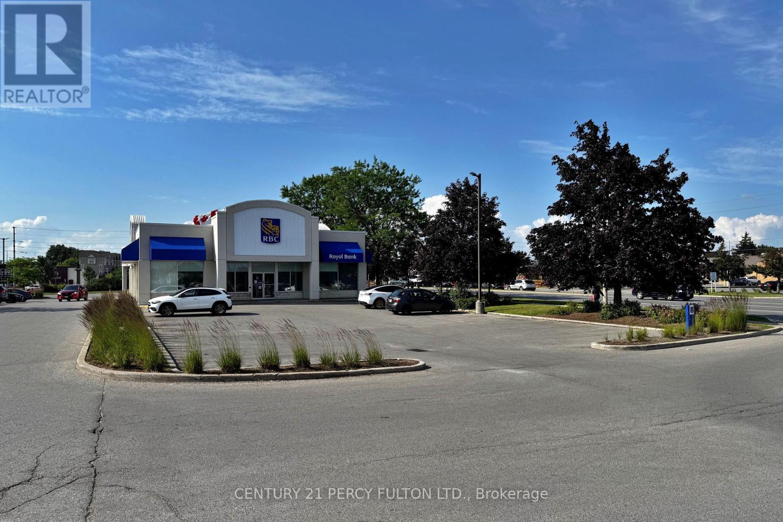 55 Chalmers Crescent, Ajax, ON