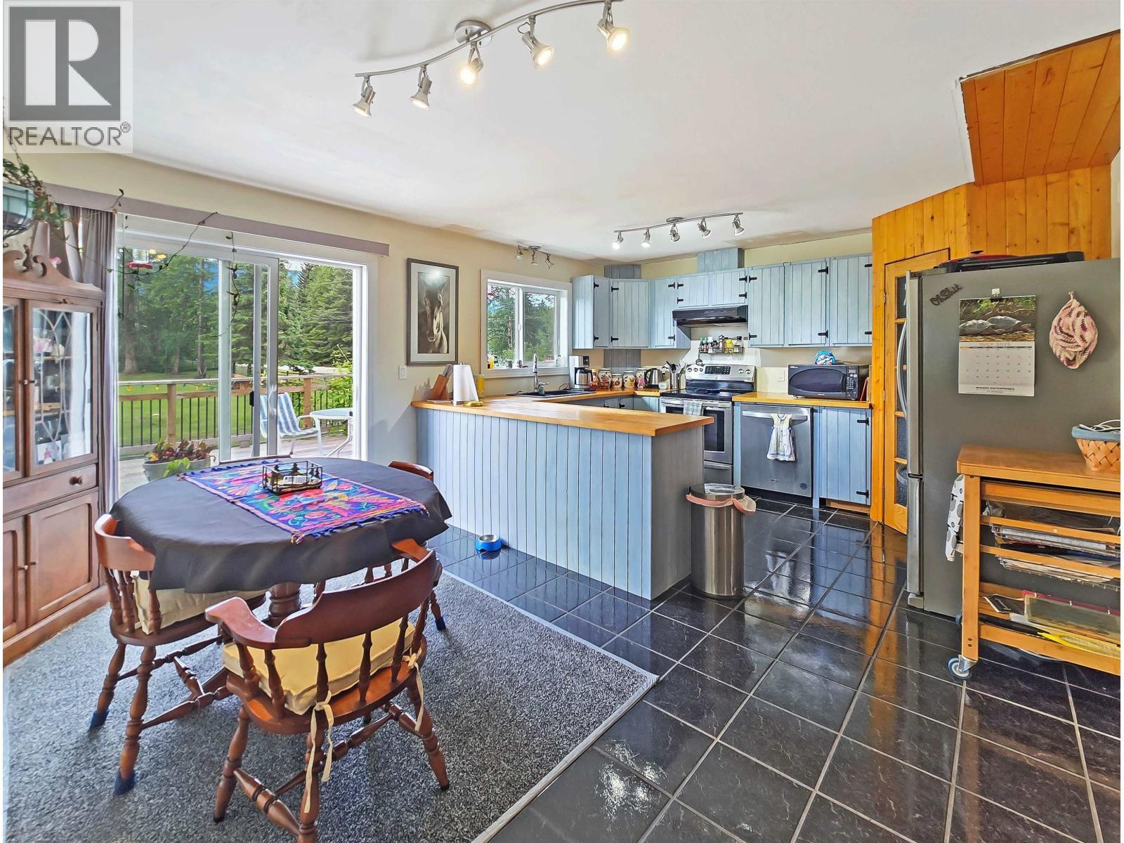 1350 Dyke Road, Mcbride, BC