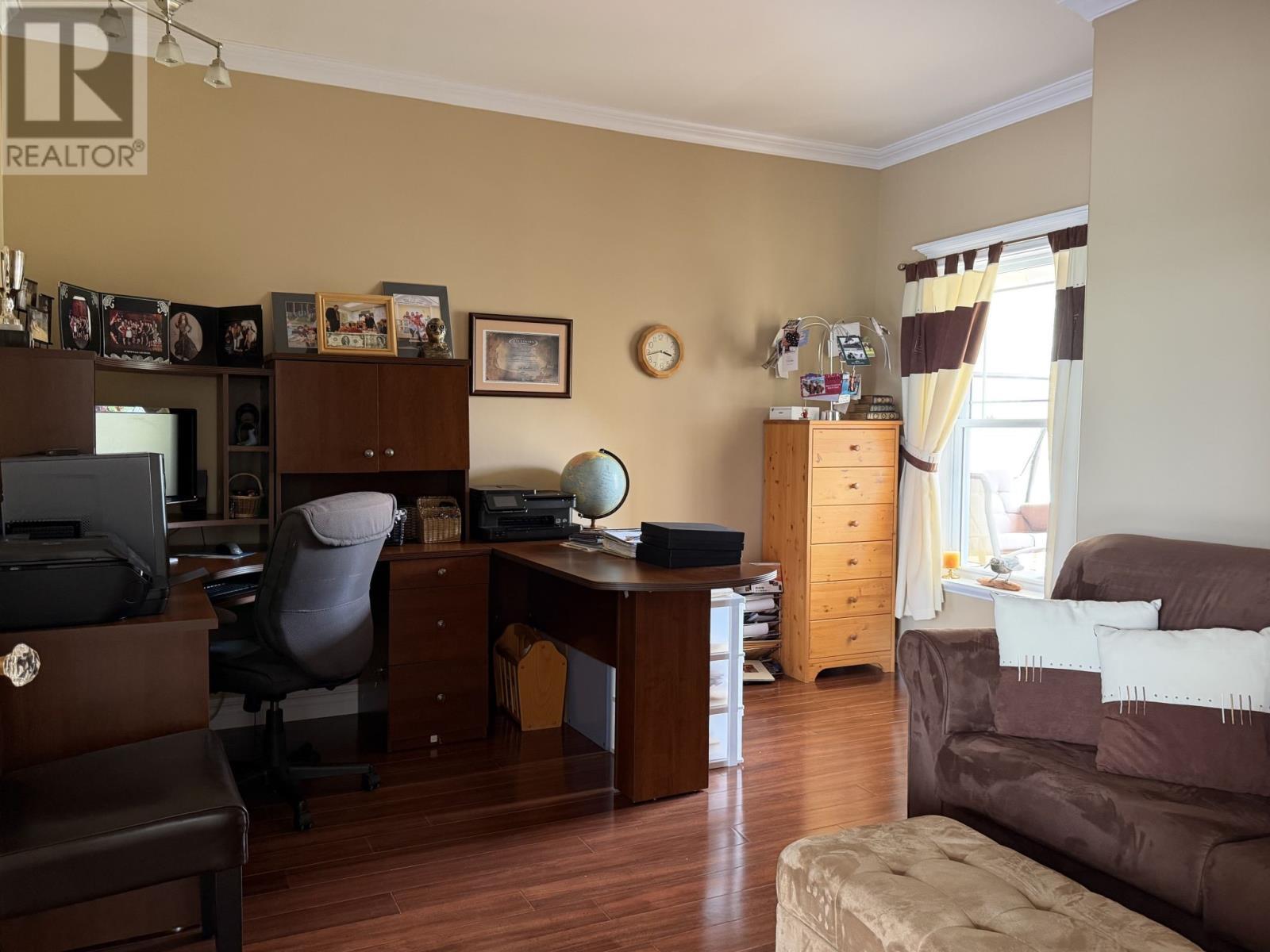 3rd bedroom/office - 8 Lakeview Place, Appleton, NL