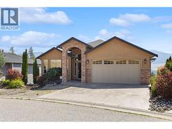 12686 Cliffshore Drive Lake Country, BC V4V 2P6