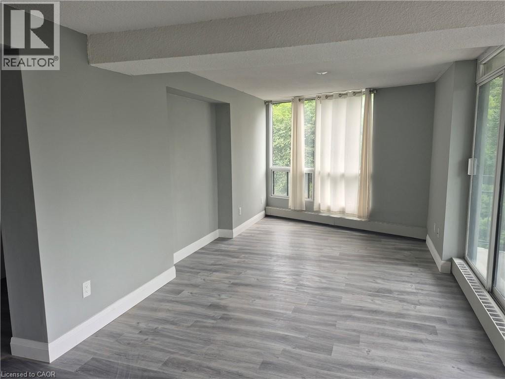 Empty room - 150 Charlton Avenue E Unit# 708, Hamilton, ON