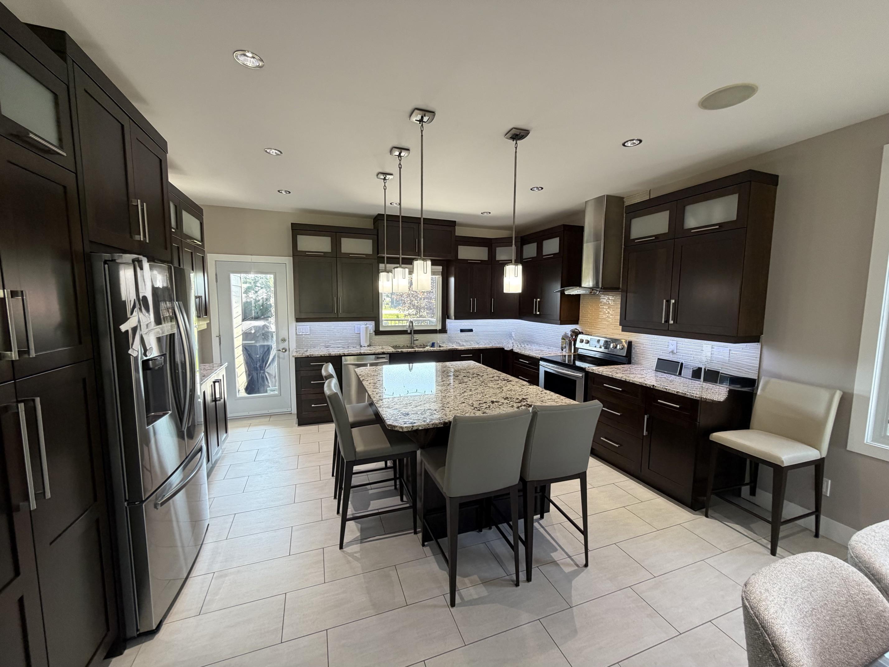 216 Cougar Crescent, Thunder Bay, ON