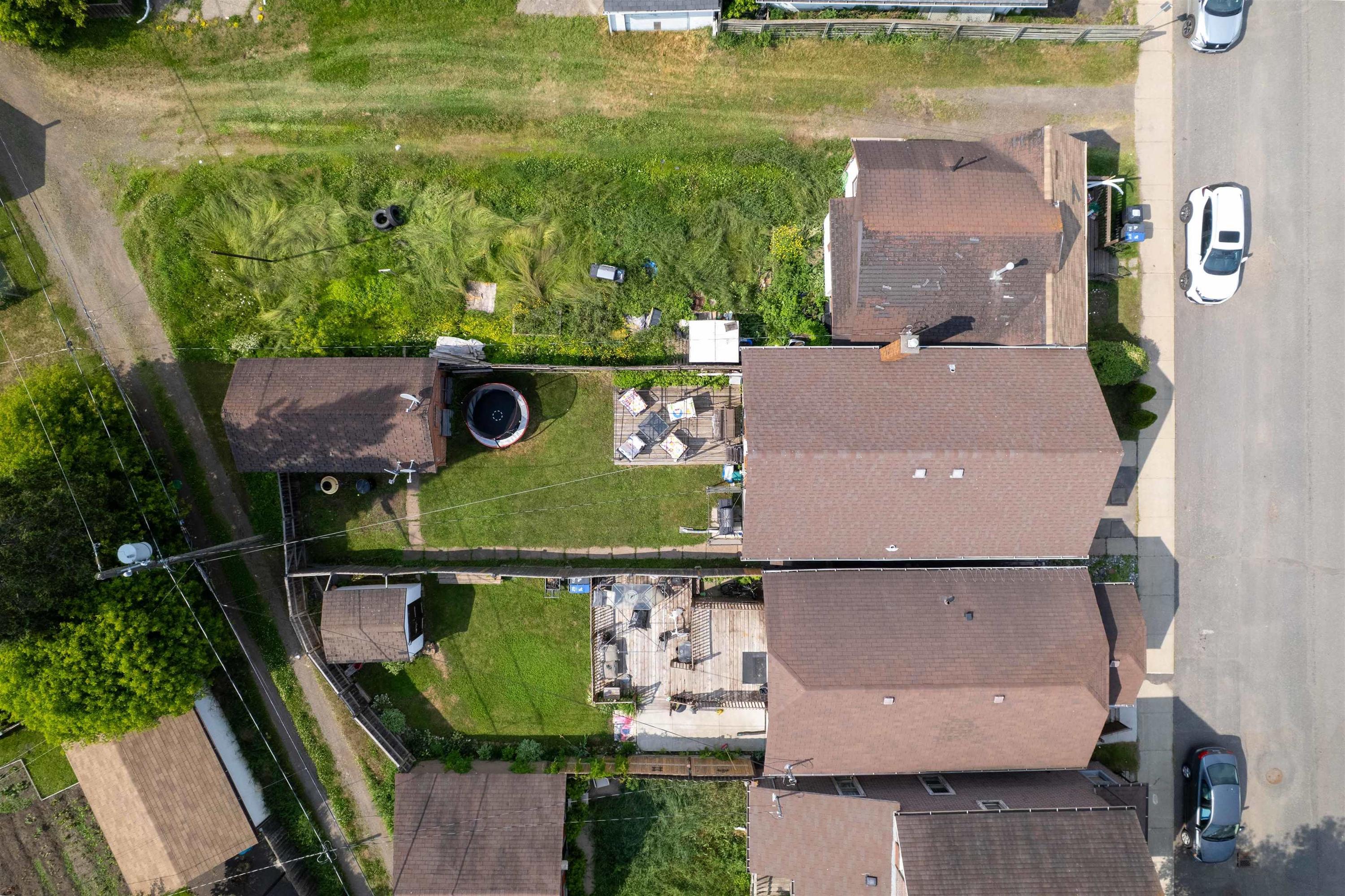 825 Alberta Street, Thunder Bay, ON