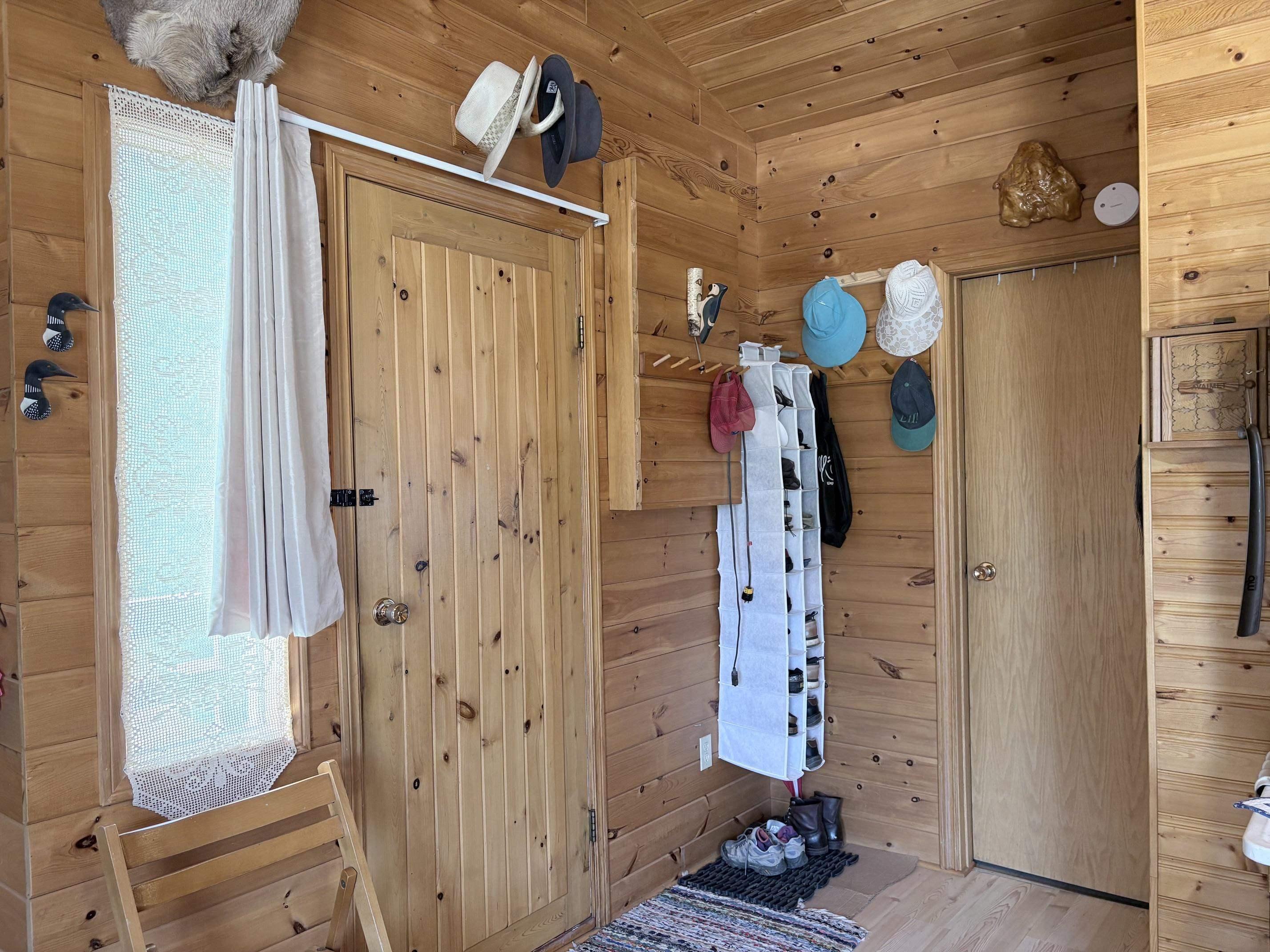 560 Little Trout Bay Rd., Neebing, ON