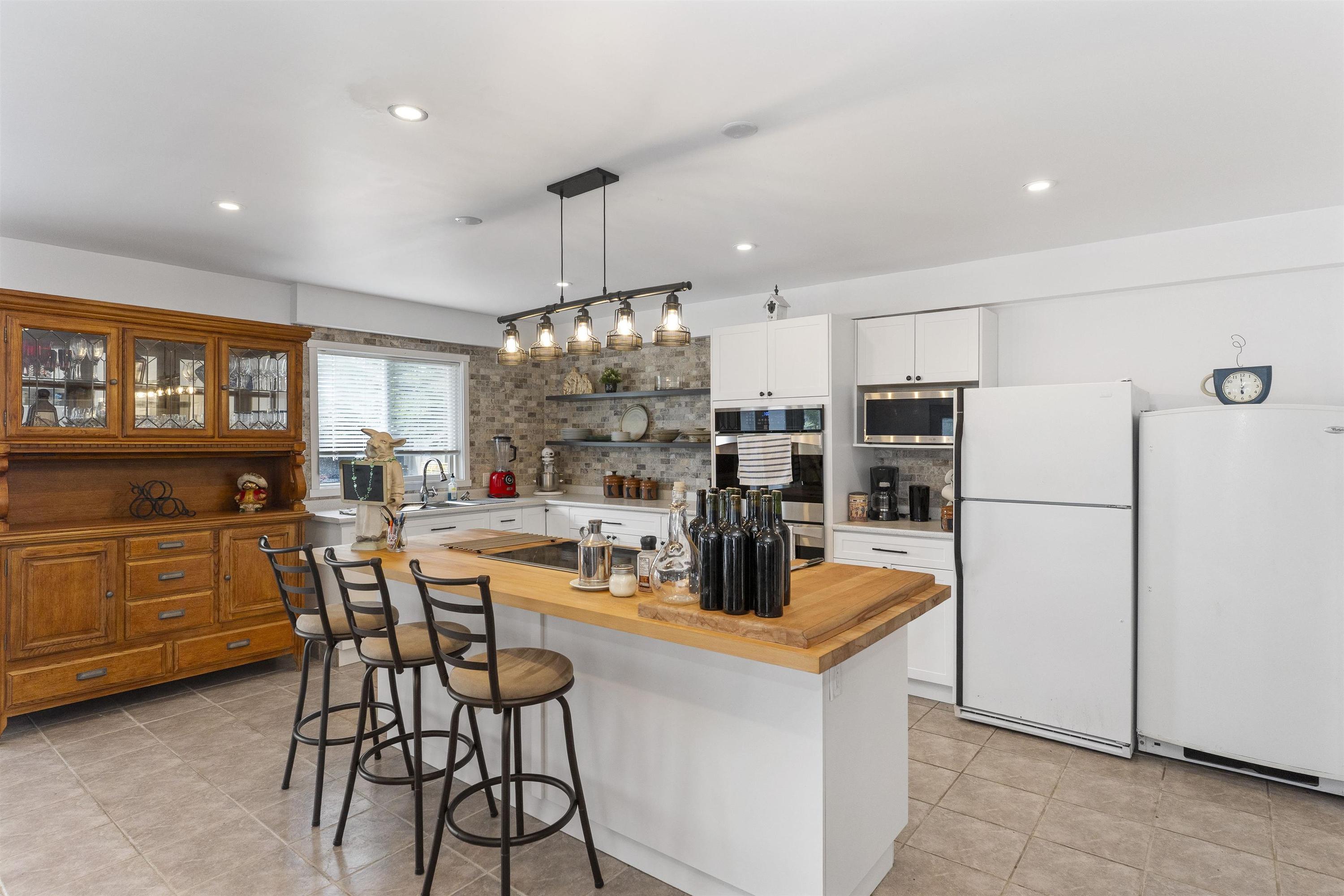 664 Memory Road, Neebing, ON - Indoor