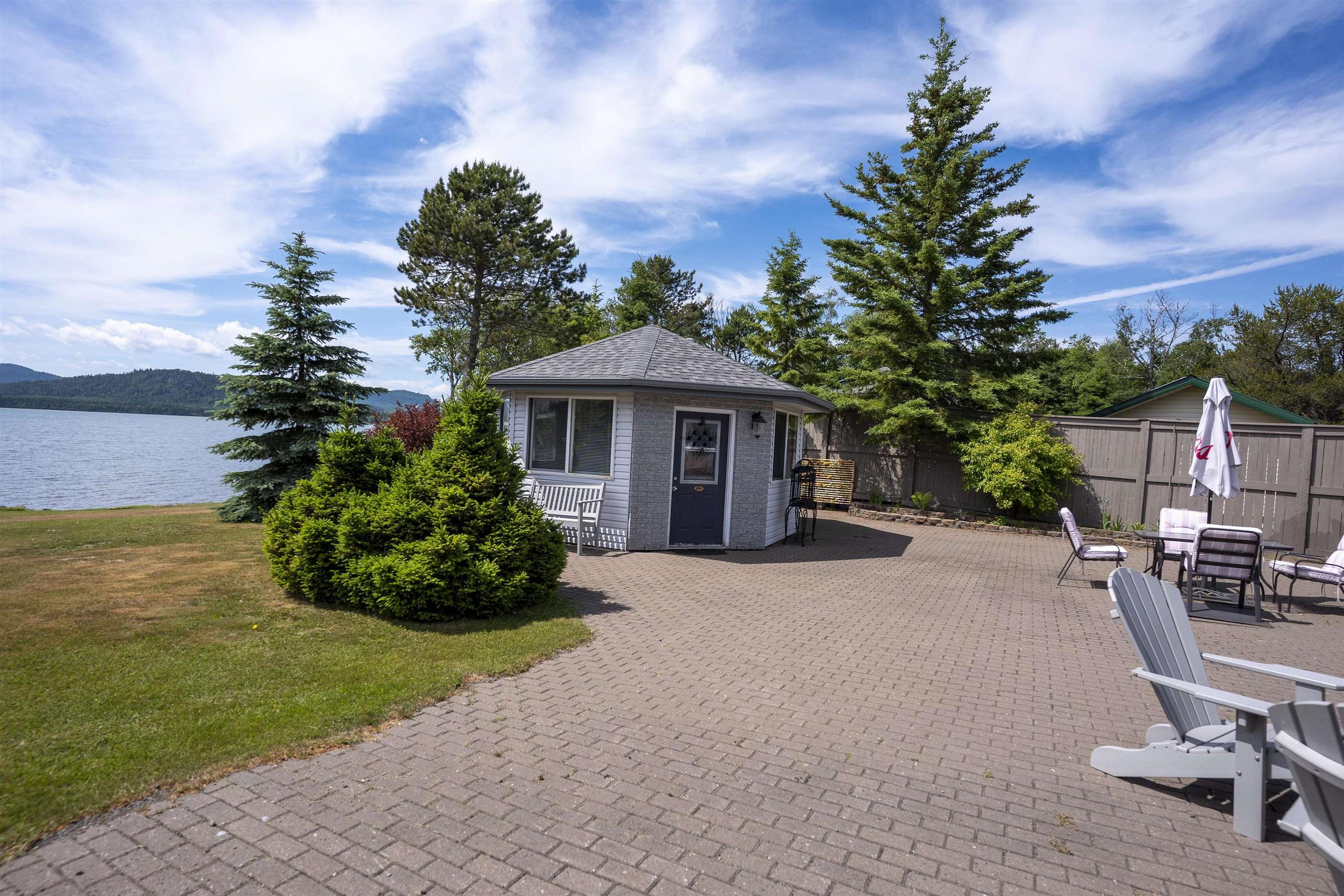 664 Memory Road, Neebing, ON - Outdoor With Body Of Water
