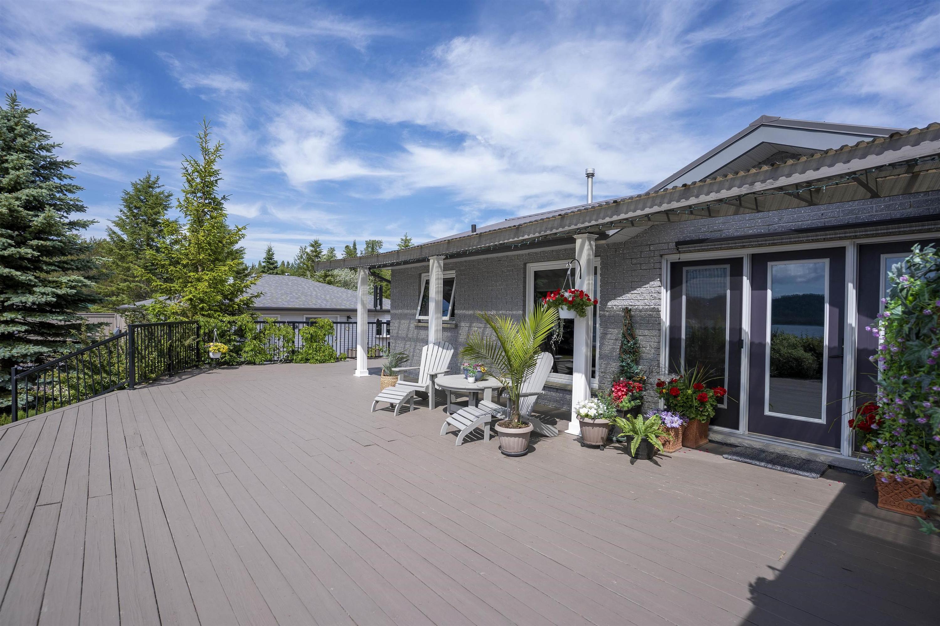 664 Memory Road, Neebing, ON - Outdoor With Deck Patio Veranda