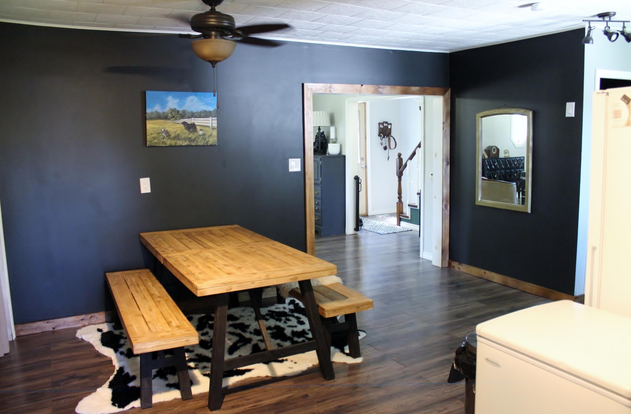210 Fifth St, Rainy River, ON