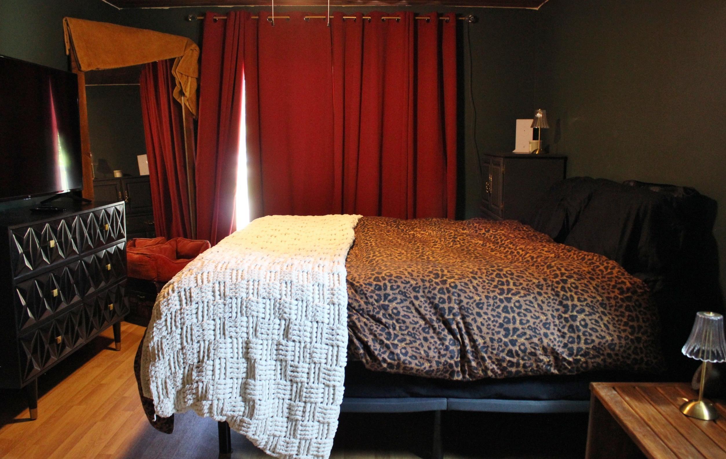 210 Fifth St, Rainy River, ON