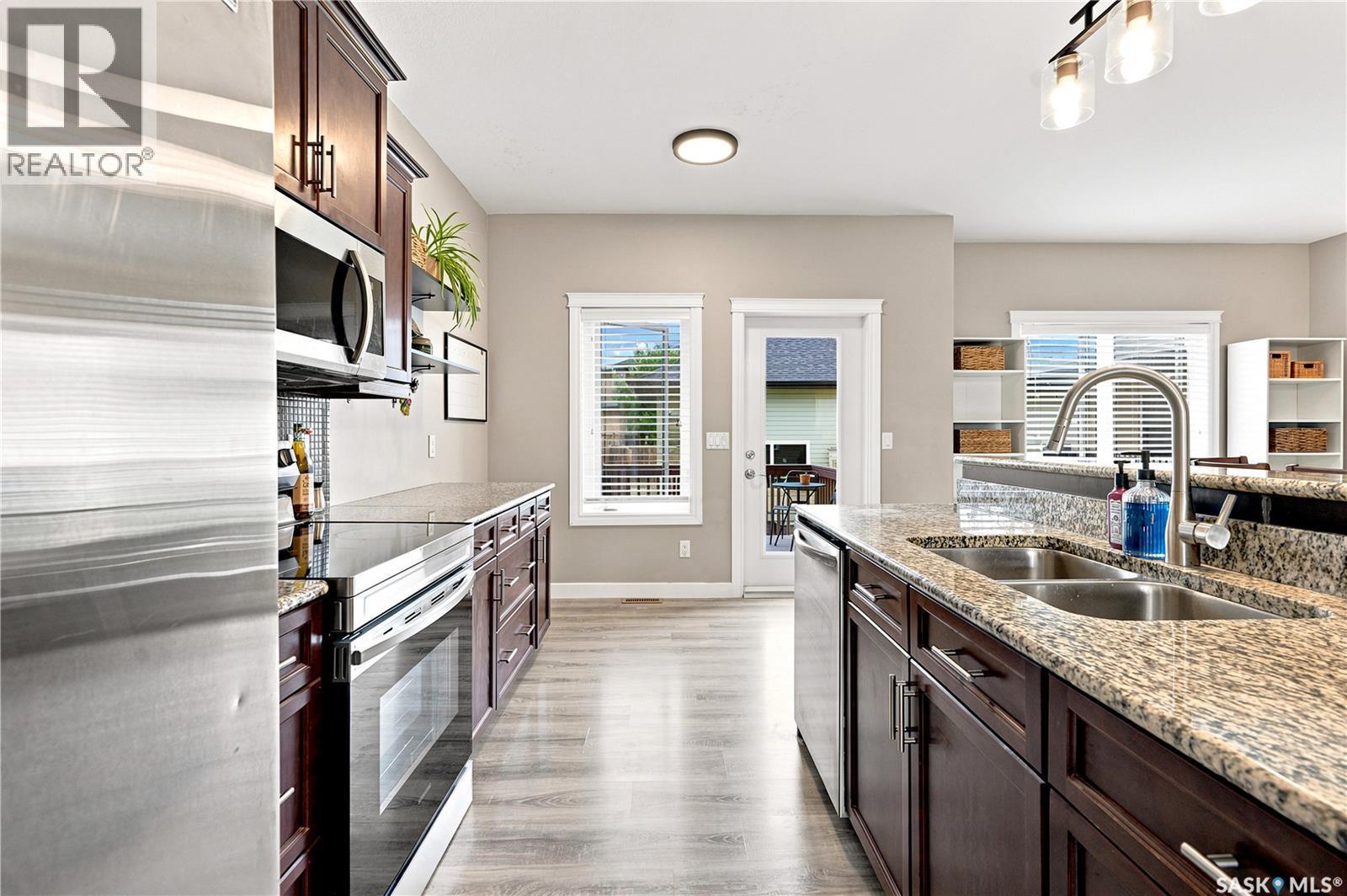 835 Lamarsh Lane, Saskatoon, SK