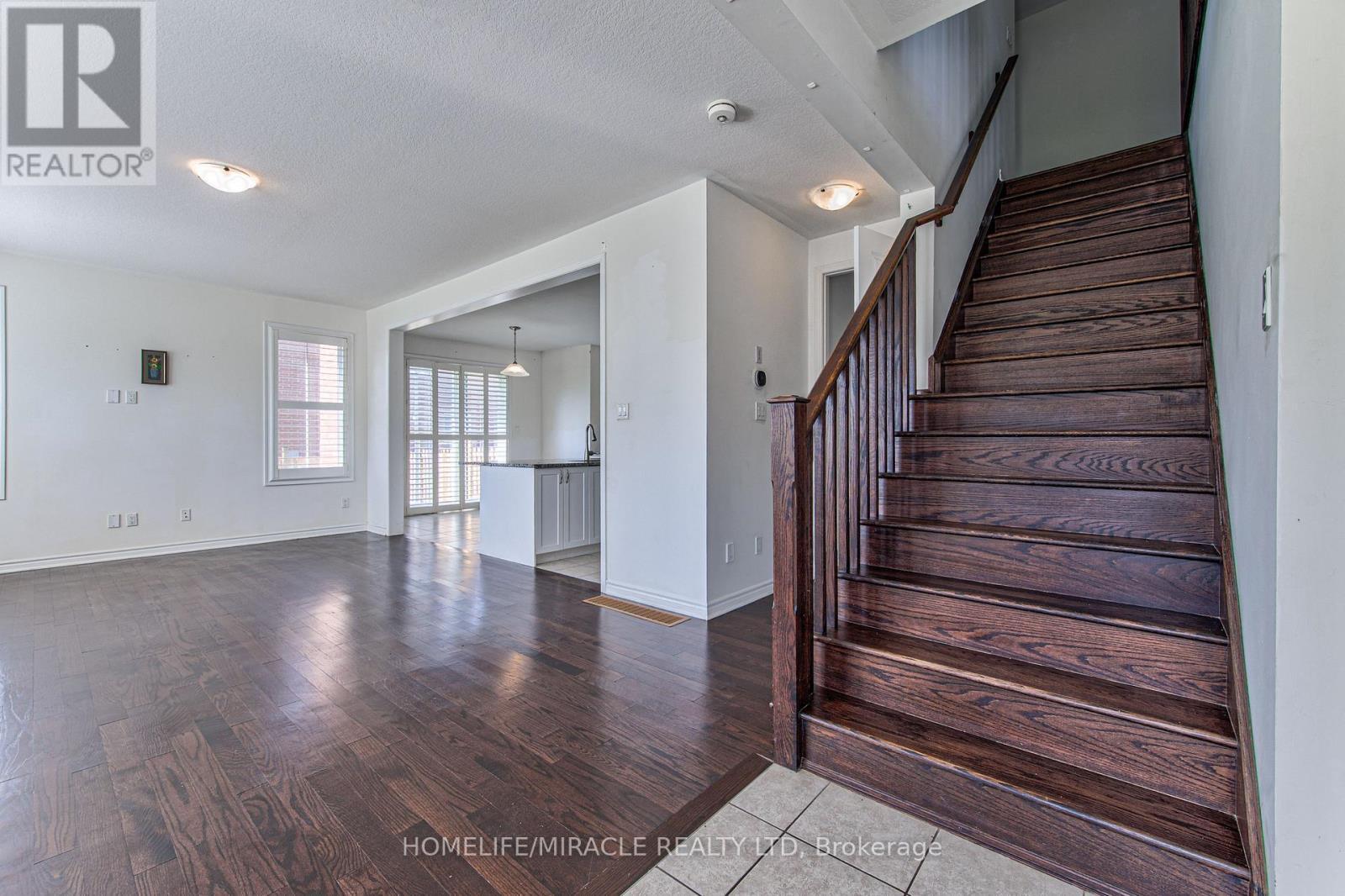 71 Pointer Street, Cambridge, ON