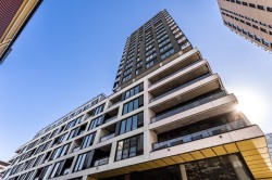 1601-1000 Rue Ottawa Montréal (Le Sud-Ouest), QC H3C 0P3