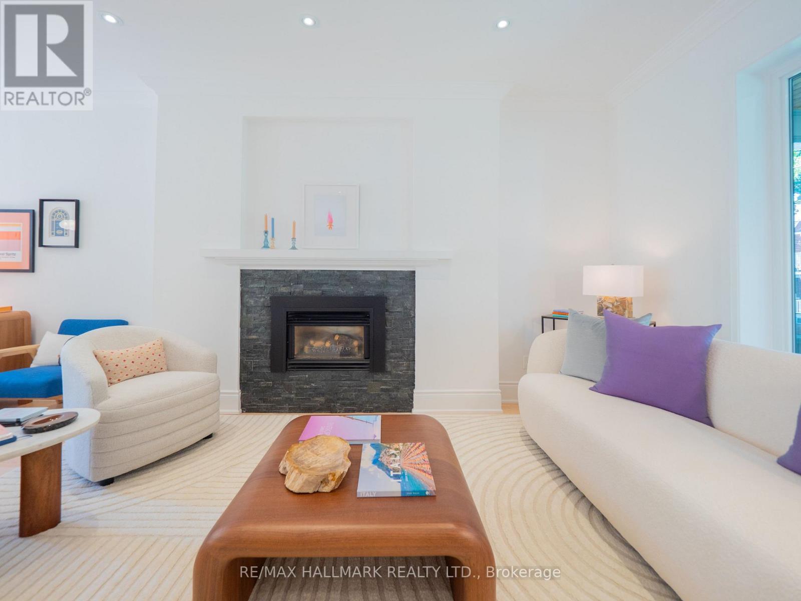 65 Hampton Avenue, Toronto, ON