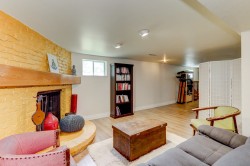 Family Room - 