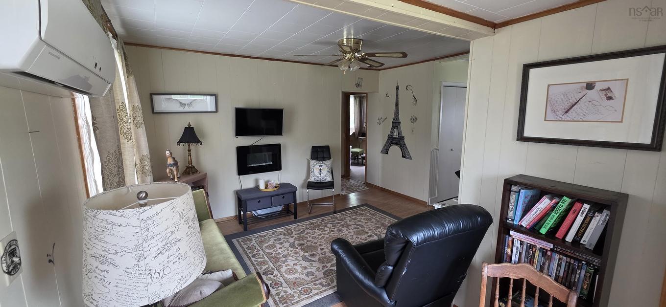 23 Board Landing Road, Parrsboro, NS