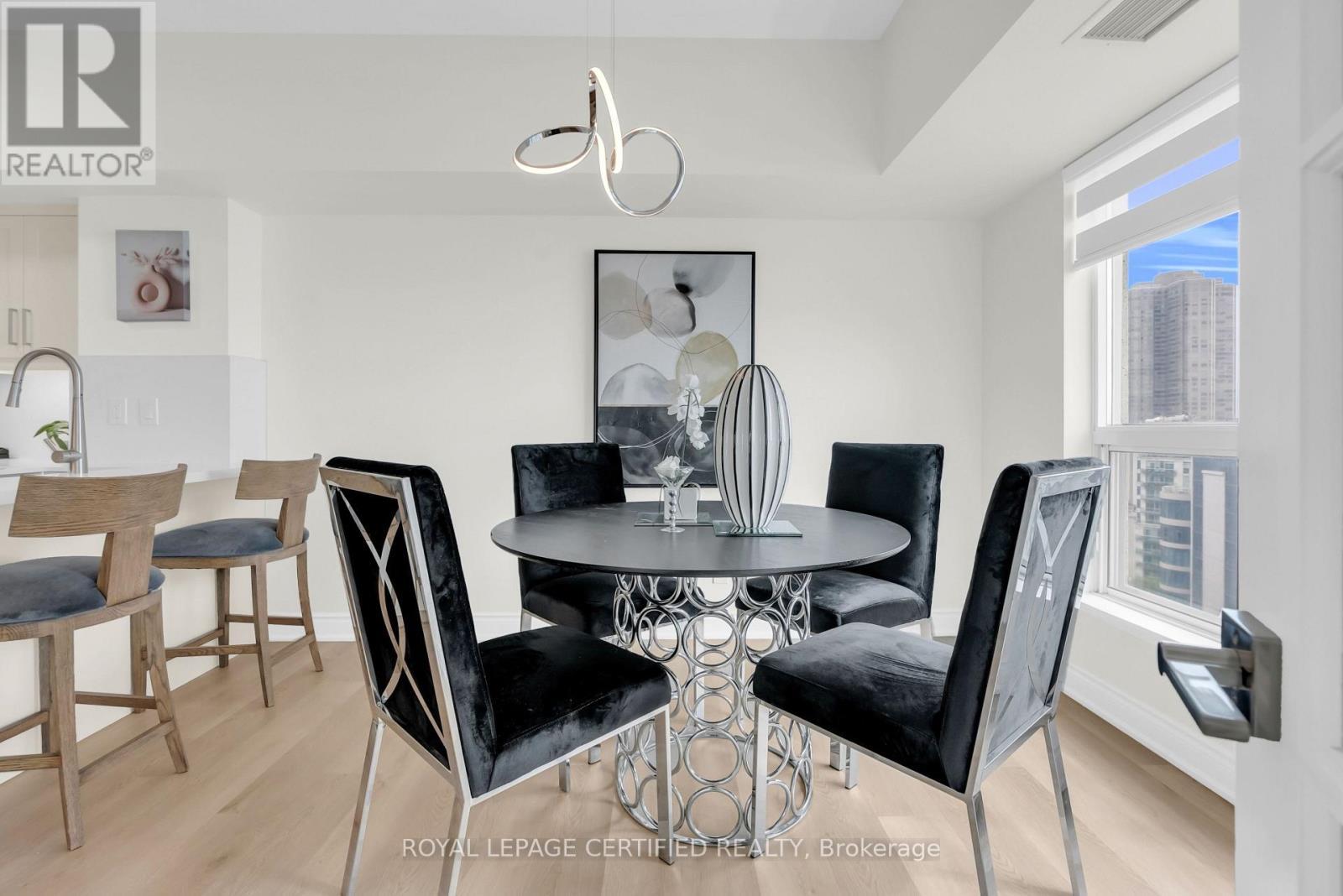 Dining in Kitchen with Lake Views - 1603 - 2111 Lake Shore Boulevard W, Toronto, ON