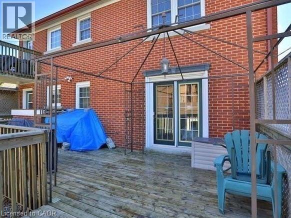 92 Pattandon Avenue Unit# C, Kitchener, ON - Outdoor With Exterior