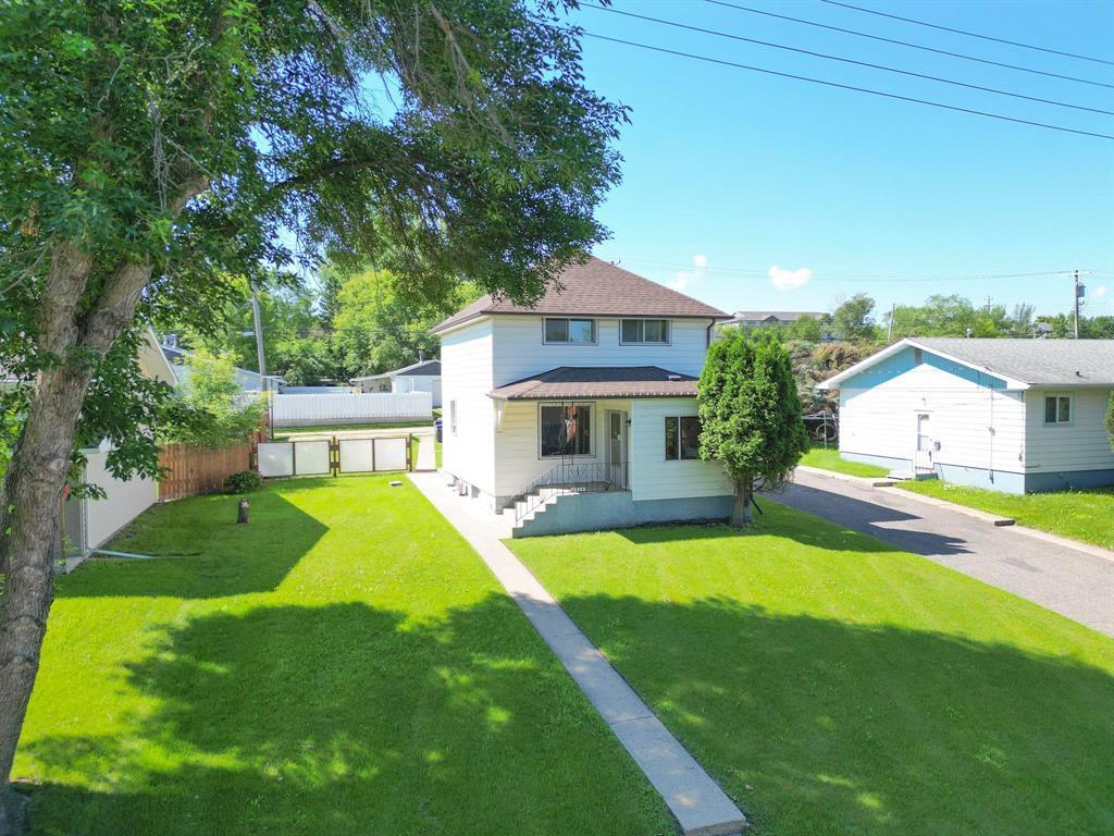 2408 Mcdonald Avenue, Brandon, MB