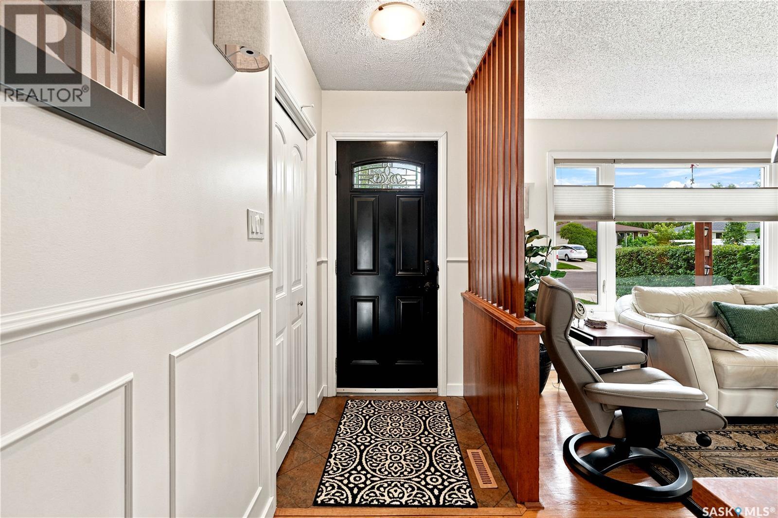 88 Sparling Crescent, Saskatoon, SK