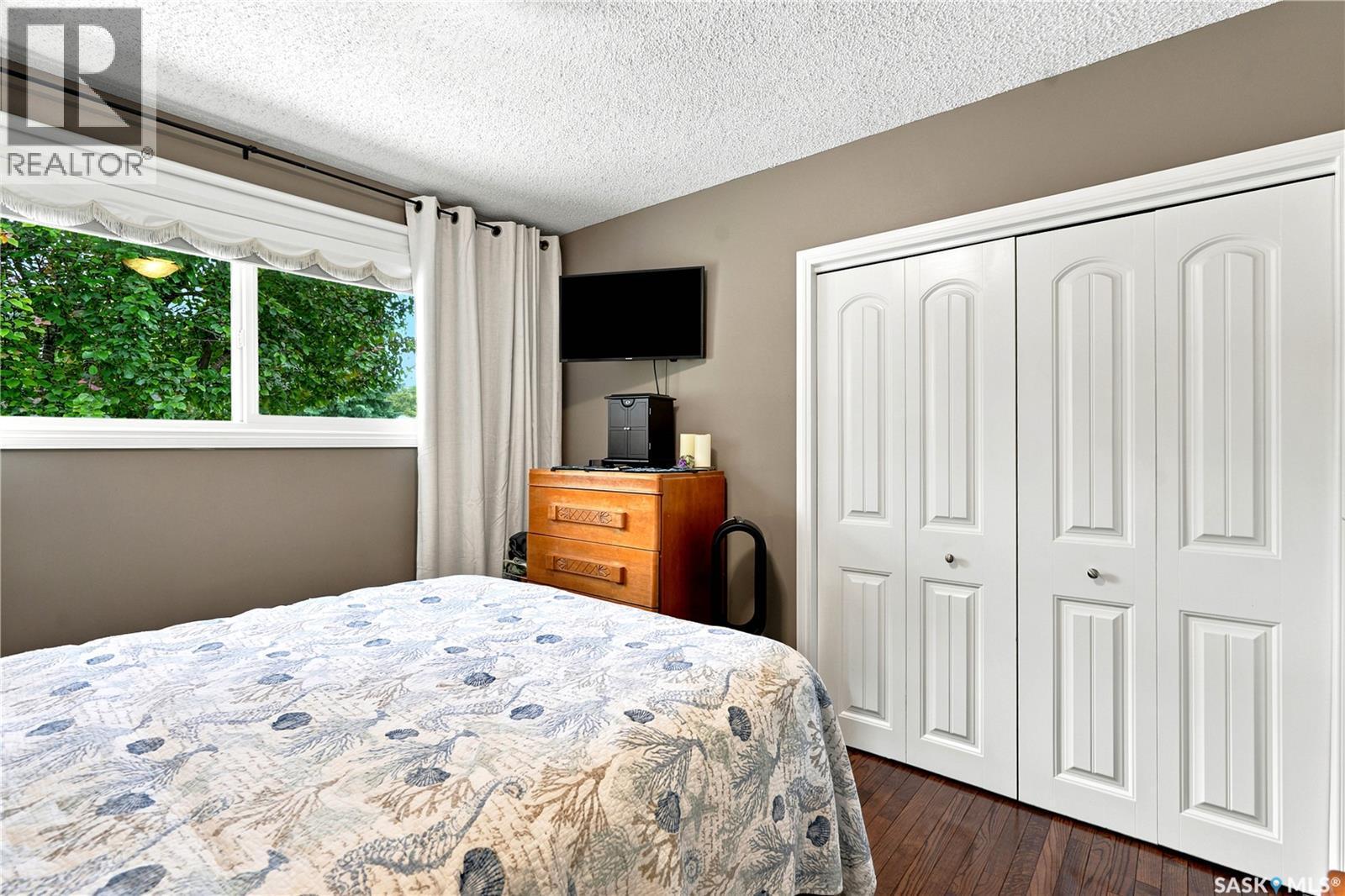 88 Sparling Crescent, Saskatoon, SK