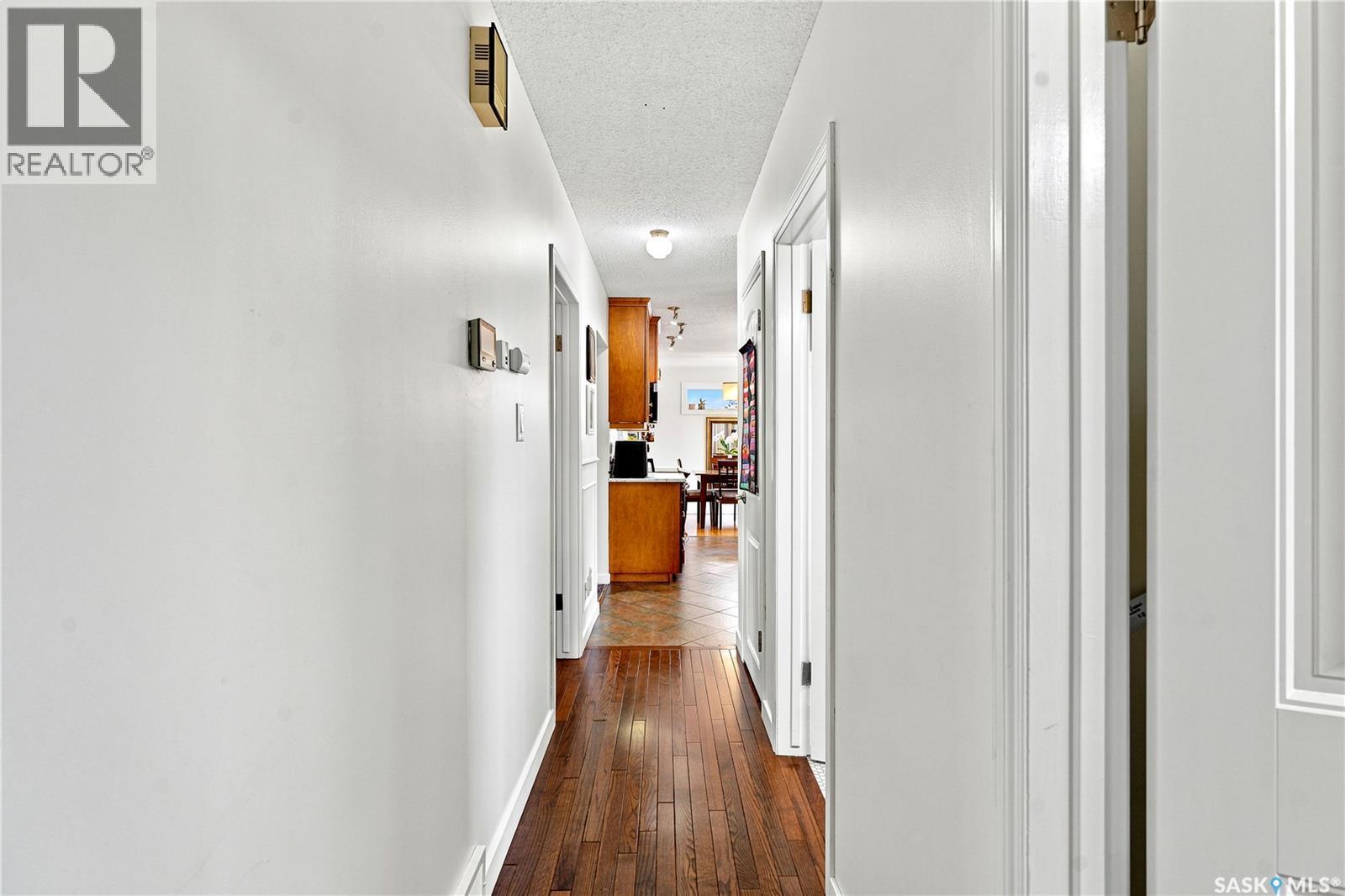 88 Sparling Crescent, Saskatoon, SK