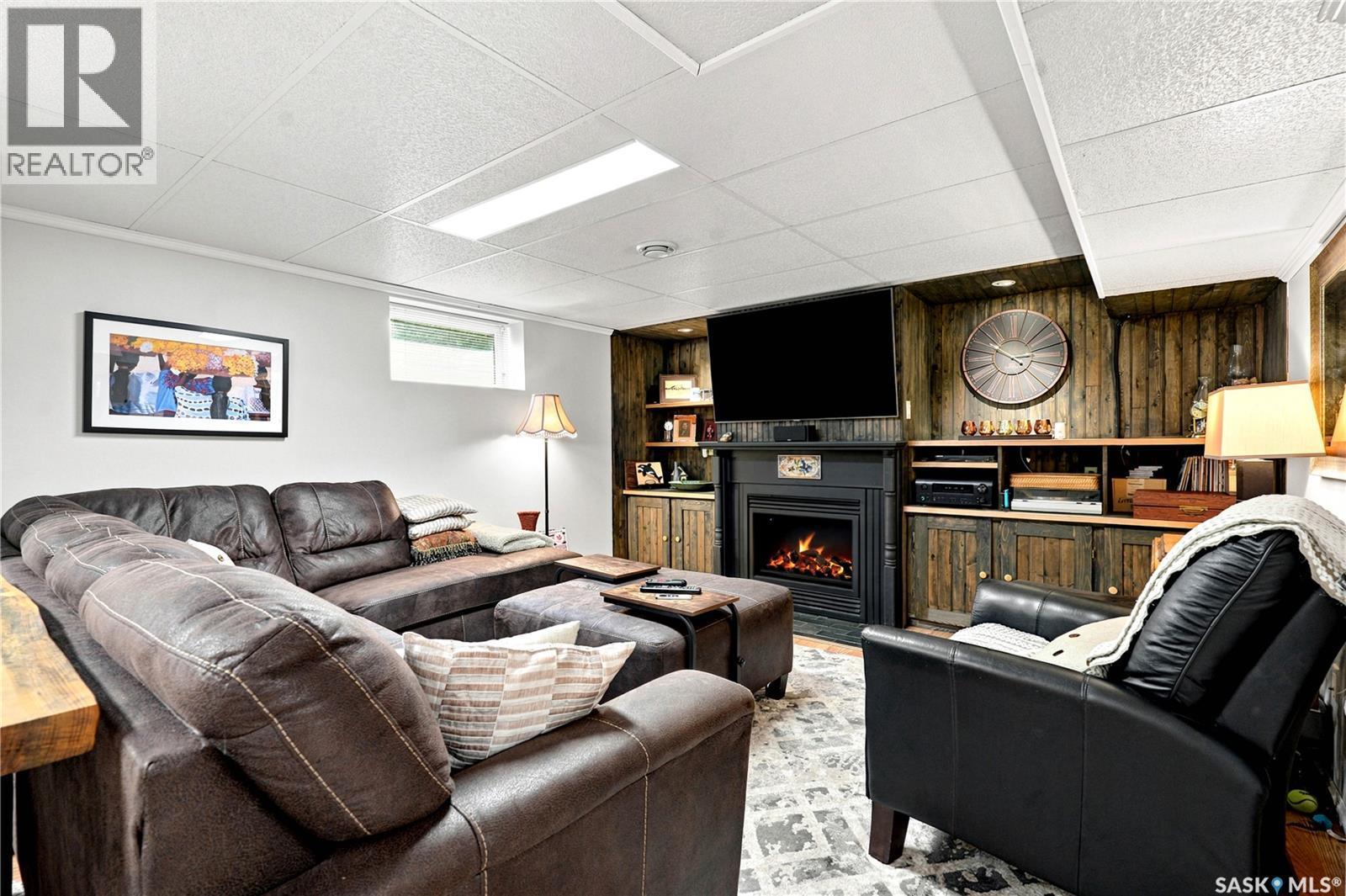 88 Sparling Crescent, Saskatoon, SK