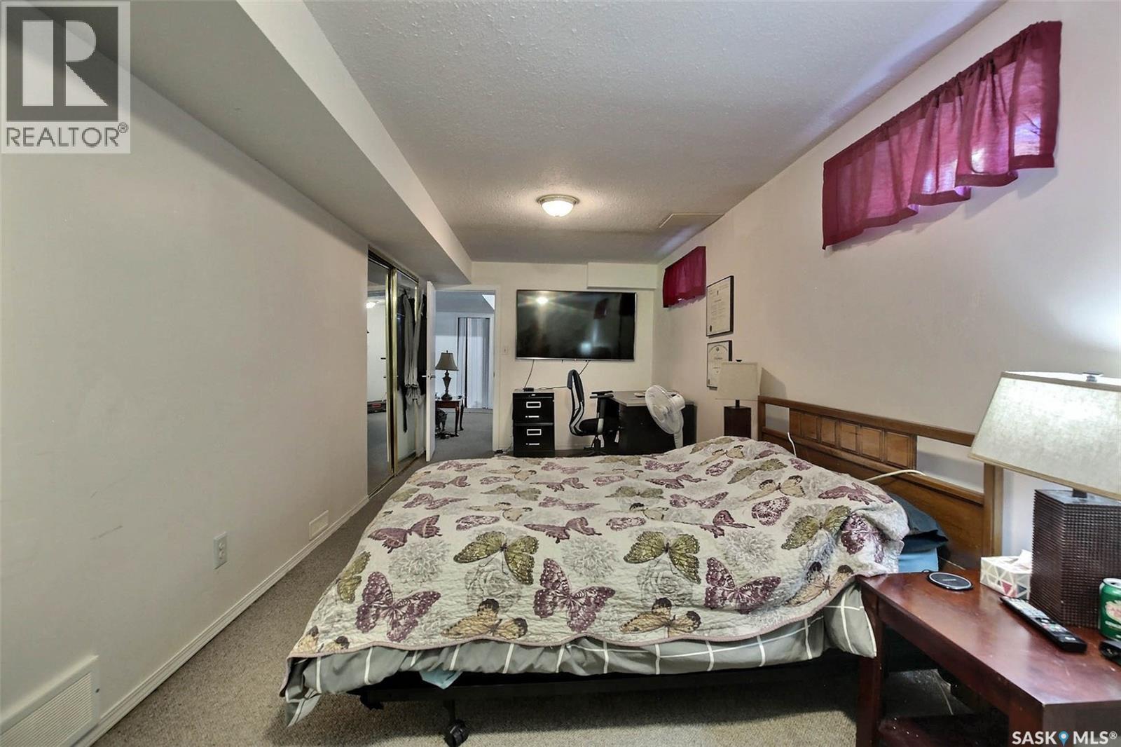 2122 Wascana Street, Regina, SK