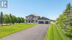 3194 STEEPLE HILL CRESCENT Ottawa, ON K1A 2Z0