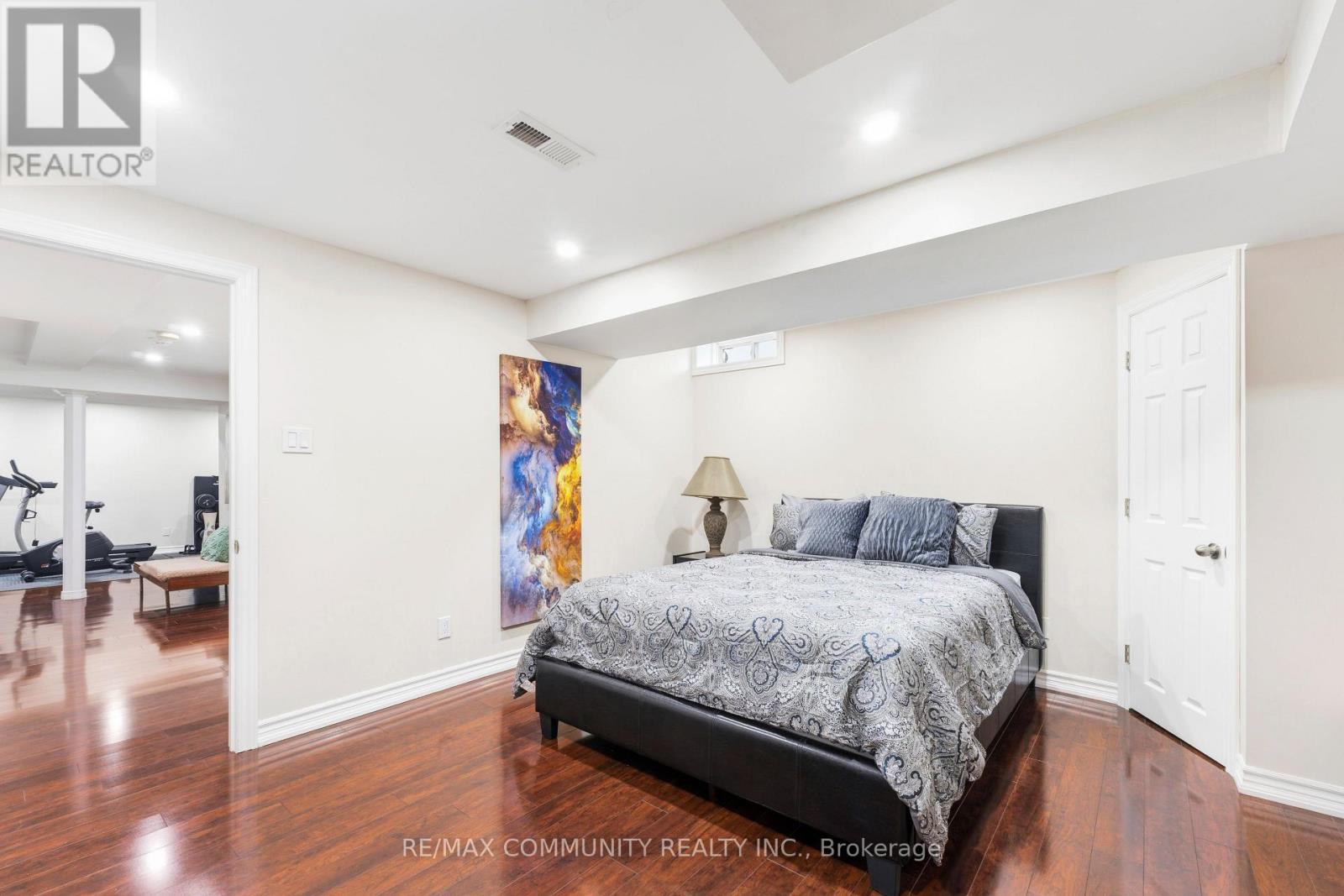 5673 Pegasus Street, Mississauga, ON