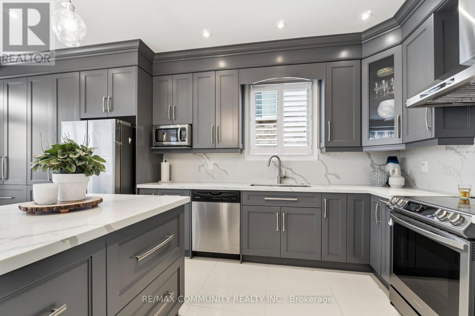 5673 Pegasus Street, Mississauga, ON