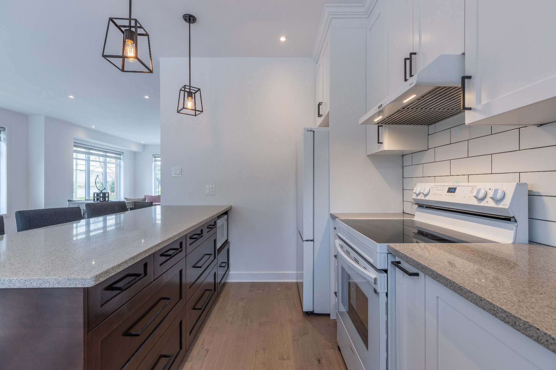 Kitchen - 17818 Ch. Ste-Marie, Beaconsfield, QC