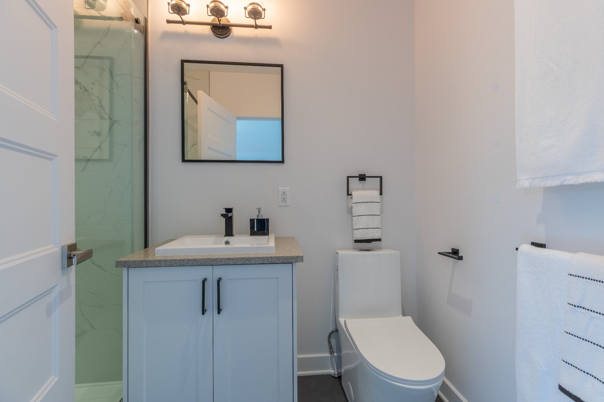 Master Bathroom - 17818 Ch. Ste-Marie, Beaconsfield, QC