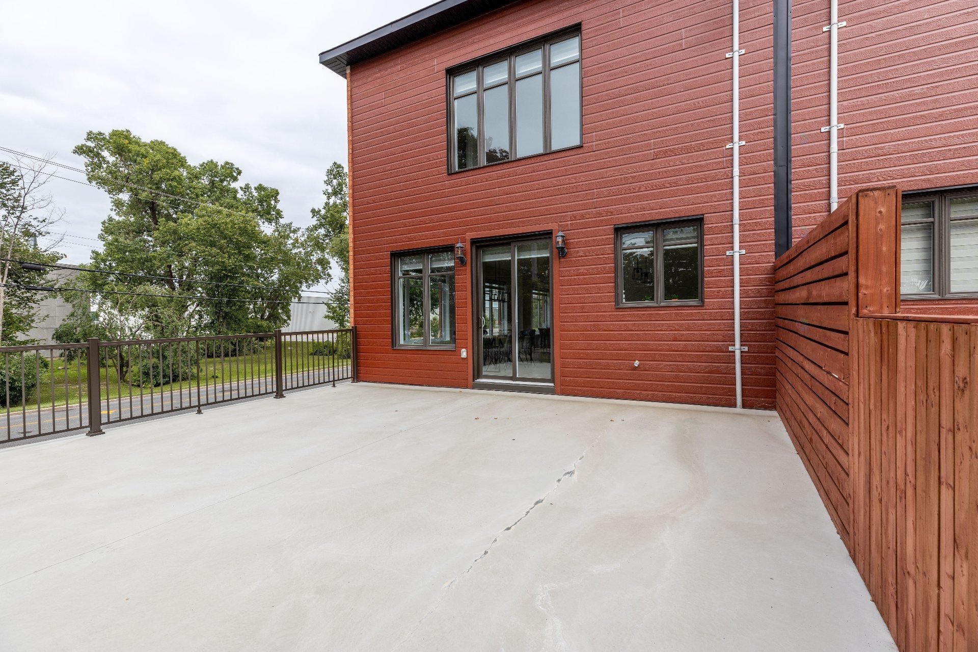 Balcony - 17818 Ch. Ste-Marie, Beaconsfield, QC